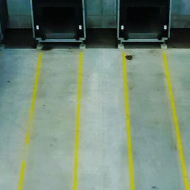 HGV truck docking station HGV truck docking station