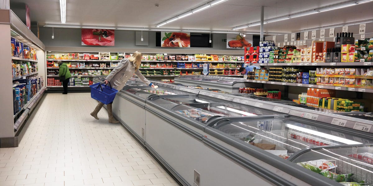 Supermarket with chest-type refrigerators